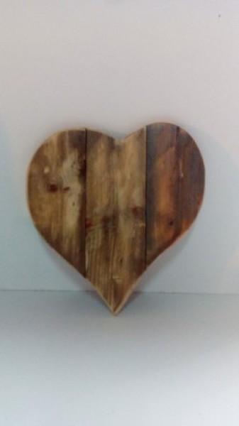 CORAZÓN DE MADERA 