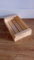 CAJA DE MADERA ANTIGUA PEQUEÑA 47X27X12 