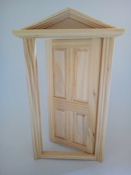 PUERTA PARA CASA DE MUÑECAS